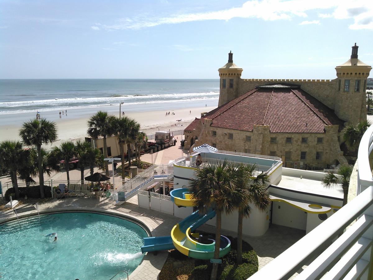 Ocean Walk Resort - Breathtaking Ocean Front View เดย์โทนาบีช ภายนอก รูปภาพ